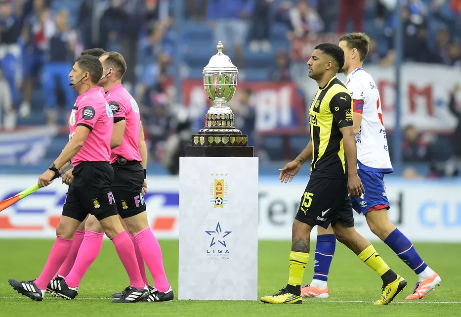Imagen de Confirmadas las fechas de la temporada 2026 del fútbol uruguayo: calendario y cambios