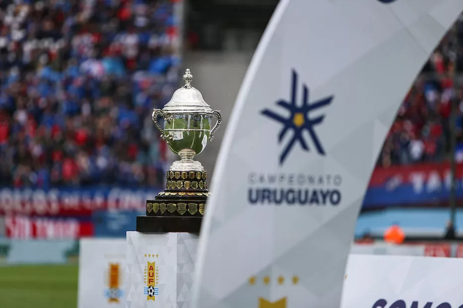 Imagen de Mesa Ejecutiva: El calendario de la definición del Uruguayo según resultados y convocados